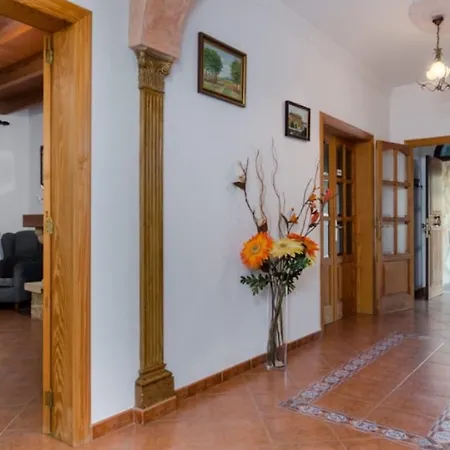 New! Cas Padrins By Bebreeze For 7 With Pool And Mountain Views - Els Niguls